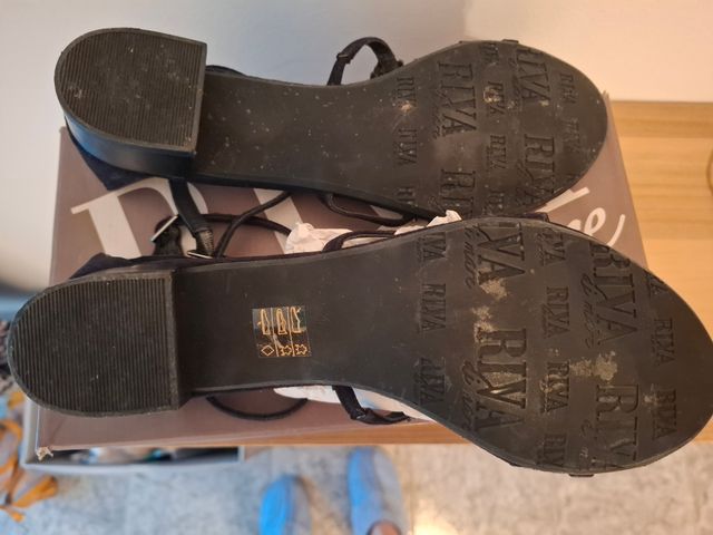 Sandalias piel Riva di Mare negras, talla 41