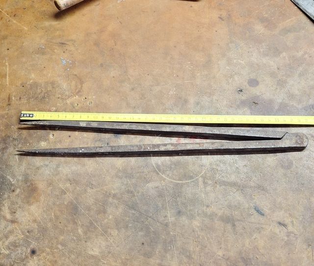 Compás de fragua antiguo