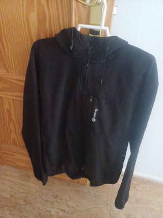 Chaqueta montaña negra