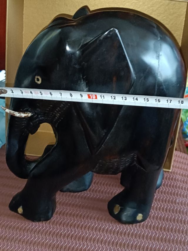 Elefante Ébano tallado a mano