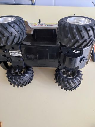 Coche radiocontrol .ideal Navidad  Solo en persona