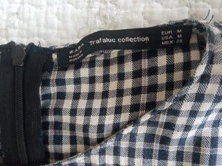 Vestido de cuadros de Zara