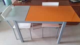 Mesa cocina extensible + 2 sillas