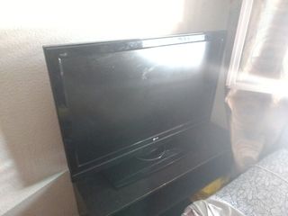 TV LG 42" Full HD 
