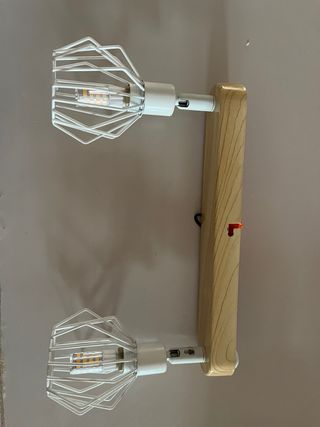 Lampara 2 focos - Color madrra y blanco