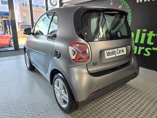 SMART fortwo 60kW81CV EQ coupe
