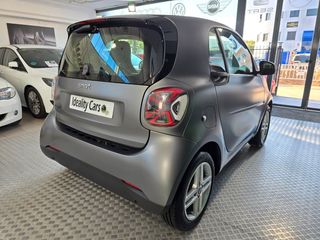 SMART fortwo 60kW81CV EQ coupe