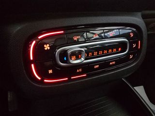 SMART fortwo 60kW81CV EQ coupe