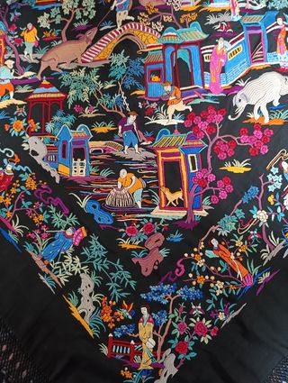 Mantón Chino antiguo bordado
