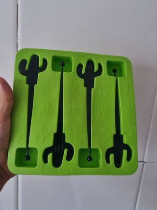 Forma de gelo cactus silicone verde