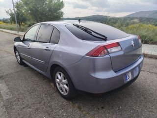 Renault Laguna 2012