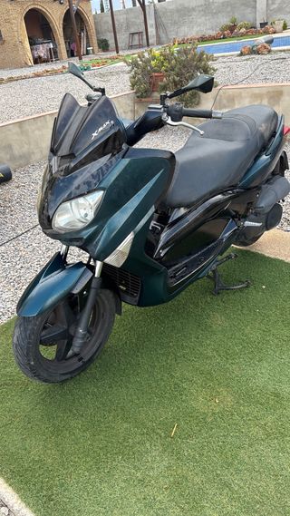 Yamaha XMax 250 - Verde 2011