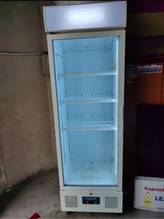 Nevera expositora polar