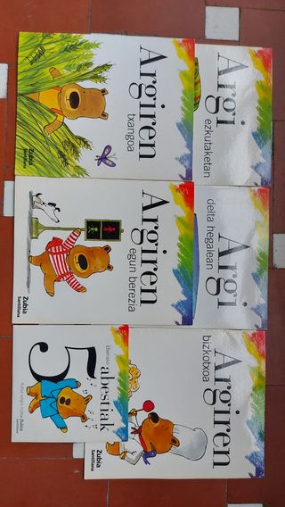 Bapi, Toto eta Argi libros y CDs