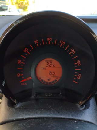 Toyota Aygo 2015 VVT - X - Play