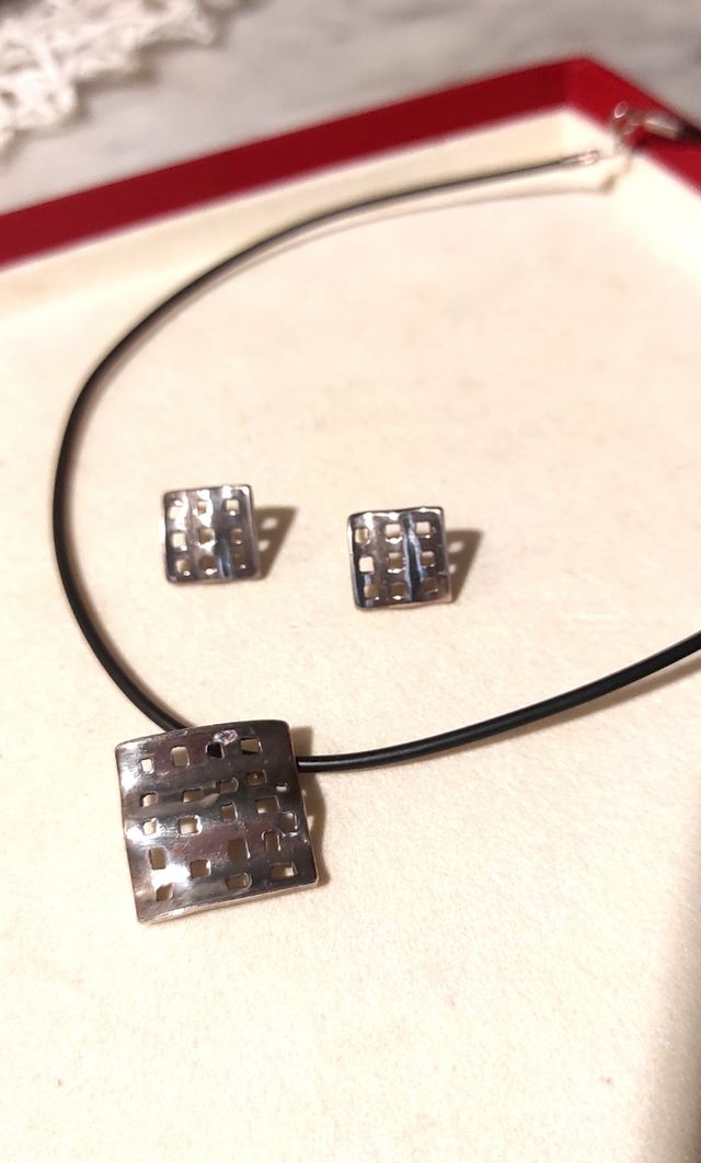 Gargantilla y pendientes plata