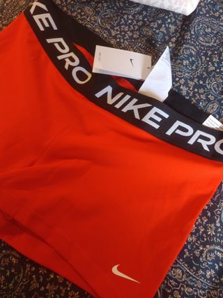 Shorts Nike Pro naranja