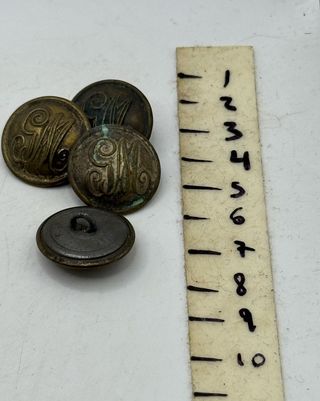 ANTIGUOS BOTONES SU MAJESTAD - MILITARES - COLECCI