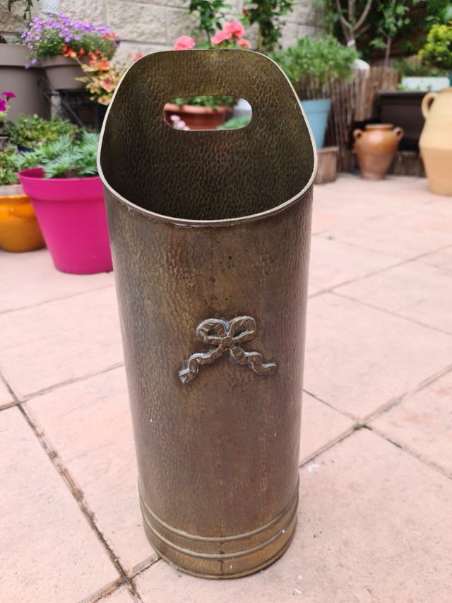 Paragüero vintage bronce