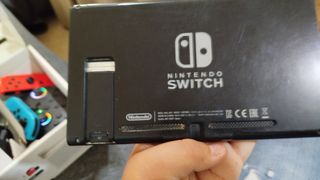 Nintendo Switch - Joy-Cons, Caja, mando pro, doc