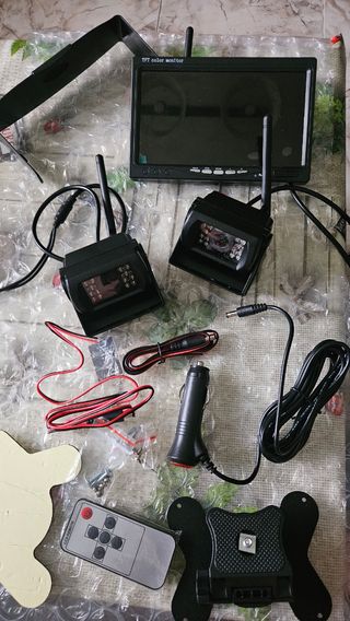 Pantalla + Cámara Trasera inalámbrica 12V/24V 