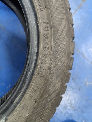 165/60R14 79T usados de invierno 