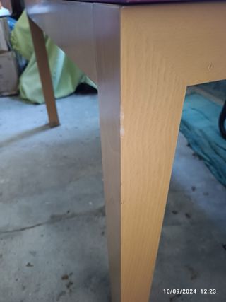 Mesa comedor rosa - Madera