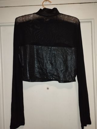 Conjunto falda y top negro