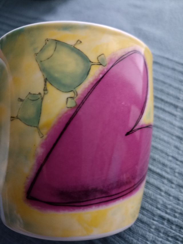 Taza y lata de galletas - ranas