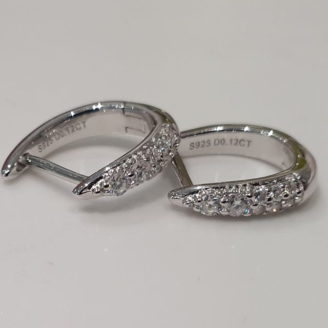 Pendientes ORO MOISSANITA.  REGALO NAVIDAD.