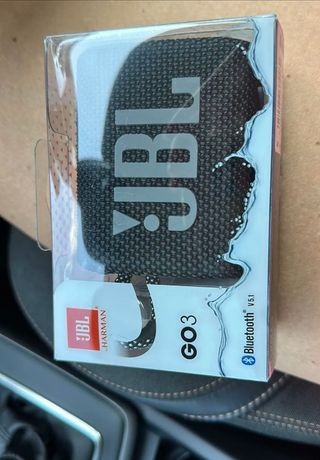 Altavoces JBL GO3 y JBL Clip4