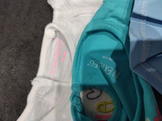 Set bimba 9-12 mesi pezzi 4.