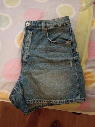 Shorts vaqueros Mujer Marca H&M 