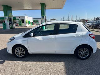 TOYOTA Yaris1.5 100H Active hybrid -Impecable !!