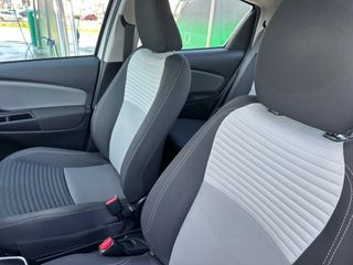 TOYOTA Yaris1.5 100H Active hybrid -Impecable !!