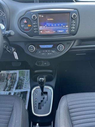 TOYOTA Yaris1.5 100H Active hybrid -Impecable !!