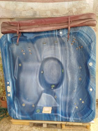 Jacuzzi Roca 2x2m