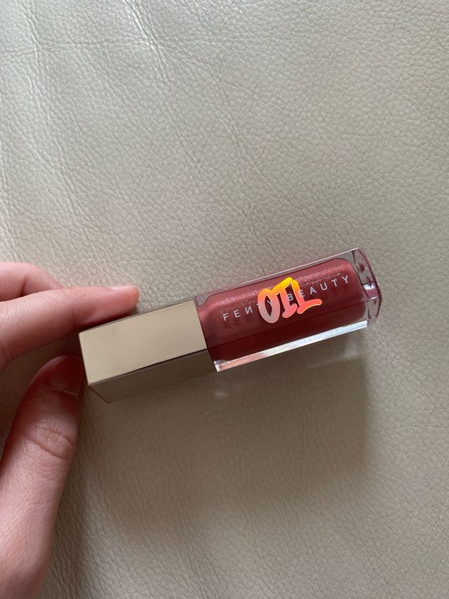 Fenty Beauty Gloss Bomb Oil - fussy