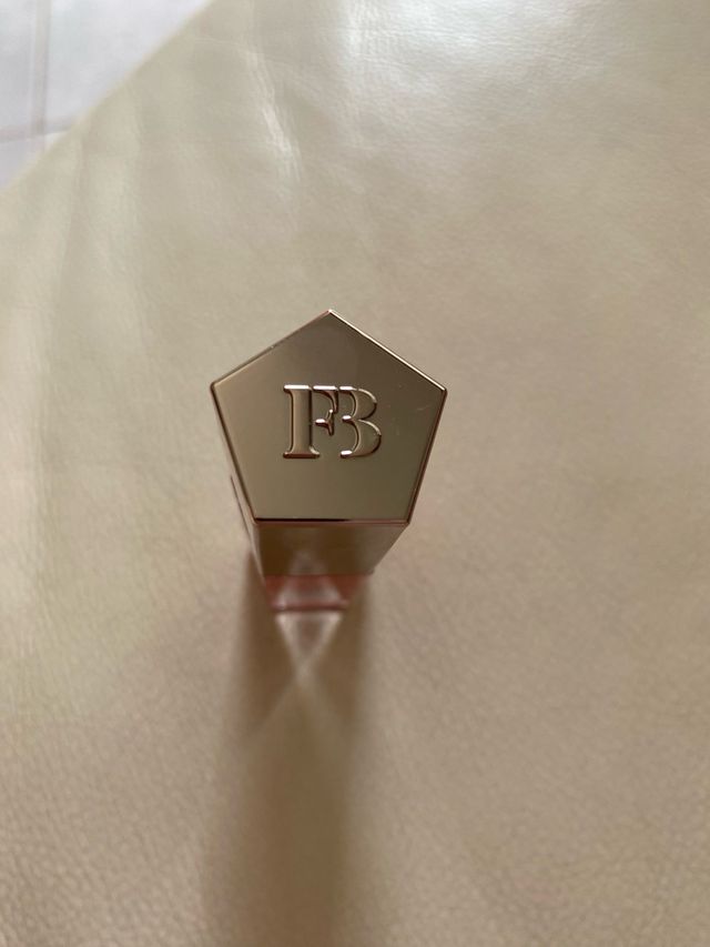 Fenty Beauty Gloss Bomb Oil - fussy