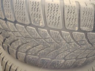 4 Llantas mercedes con neumáticos de invierno 