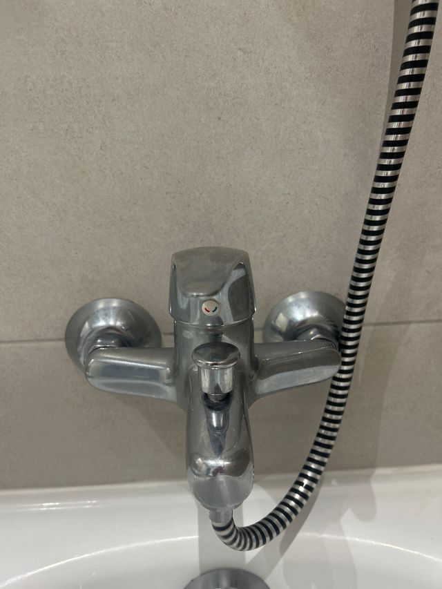 Grifo ducha metalico plateado