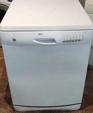 Lavavajillas zanussi 