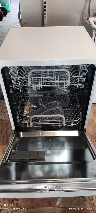 Lavavajillas zanussi 