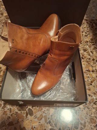 Botines NeroGiardini Pandora 39 Marrón