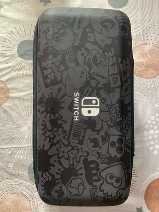 Nintendo Switch OLED Blanca-Negra