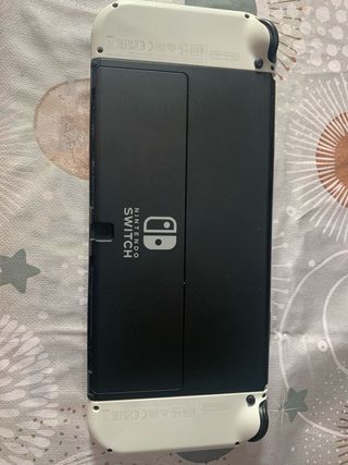 Nintendo Switch OLED Blanca-Negra