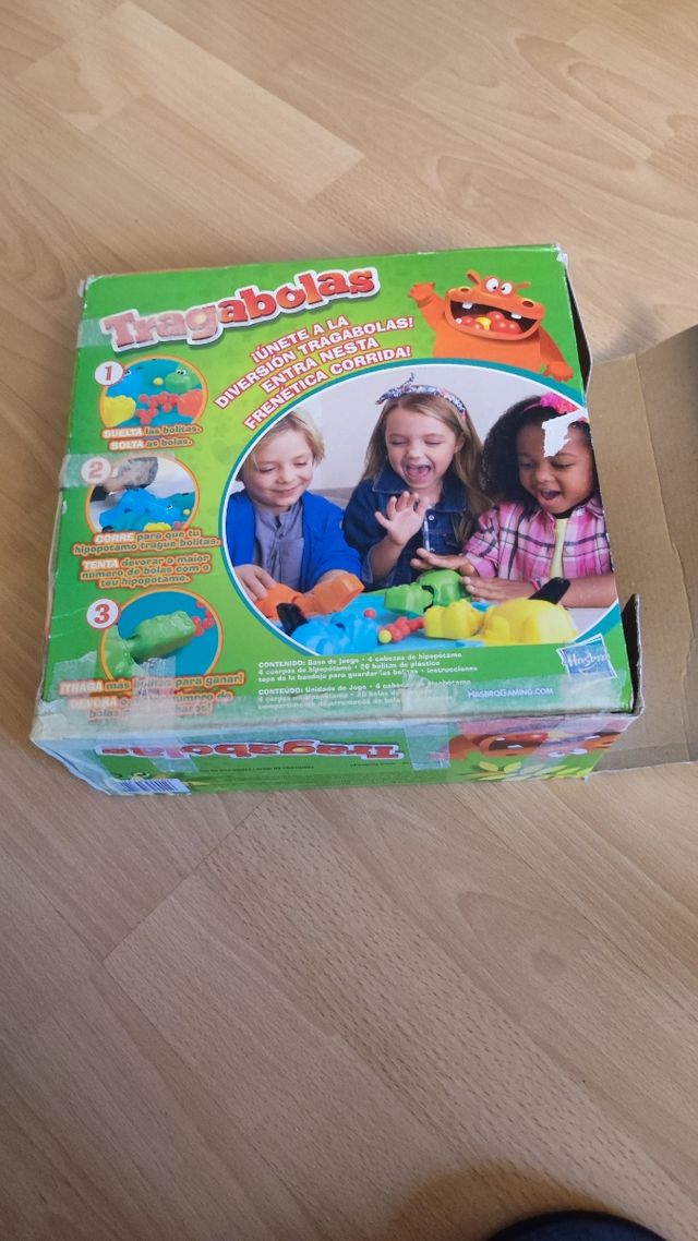 Tragabolas juego mesa familiar