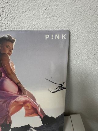 Vinil Pink - Trustfall