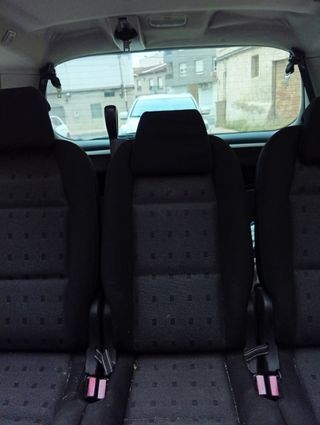 Peugeot 307    añio 2005 niguciable