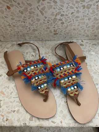 Sandalias planas sfera